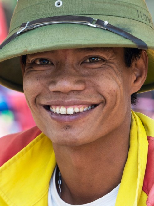 Selling ice cream bars